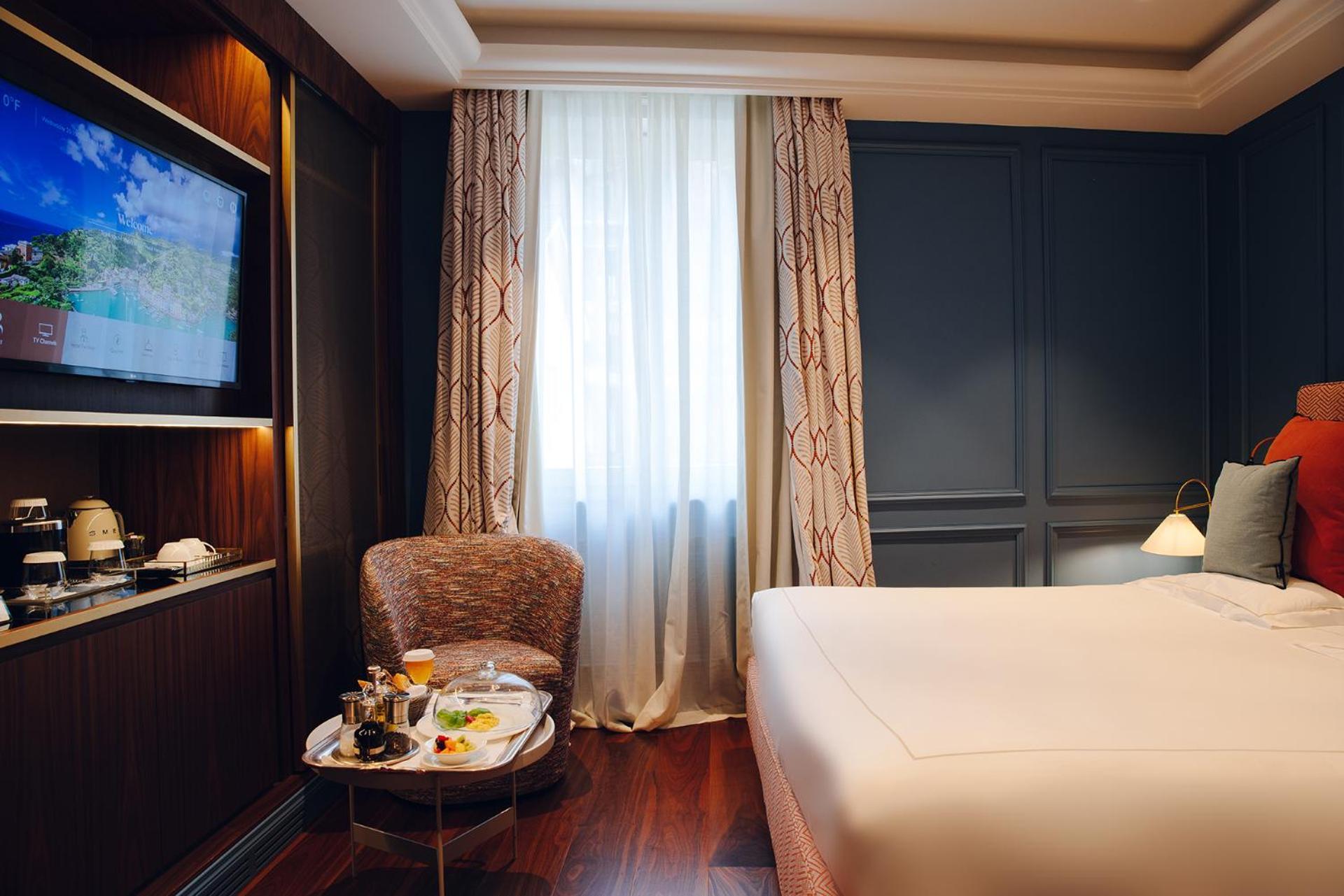 Eight Hotel 5*