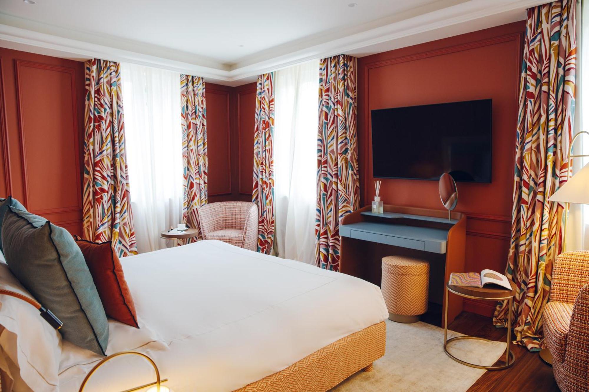 Hotel Eight