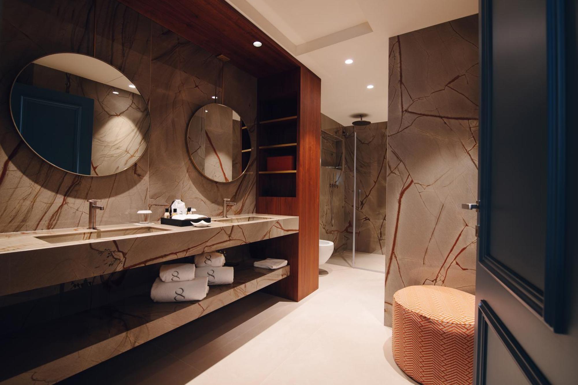 Eight Hotel 5*