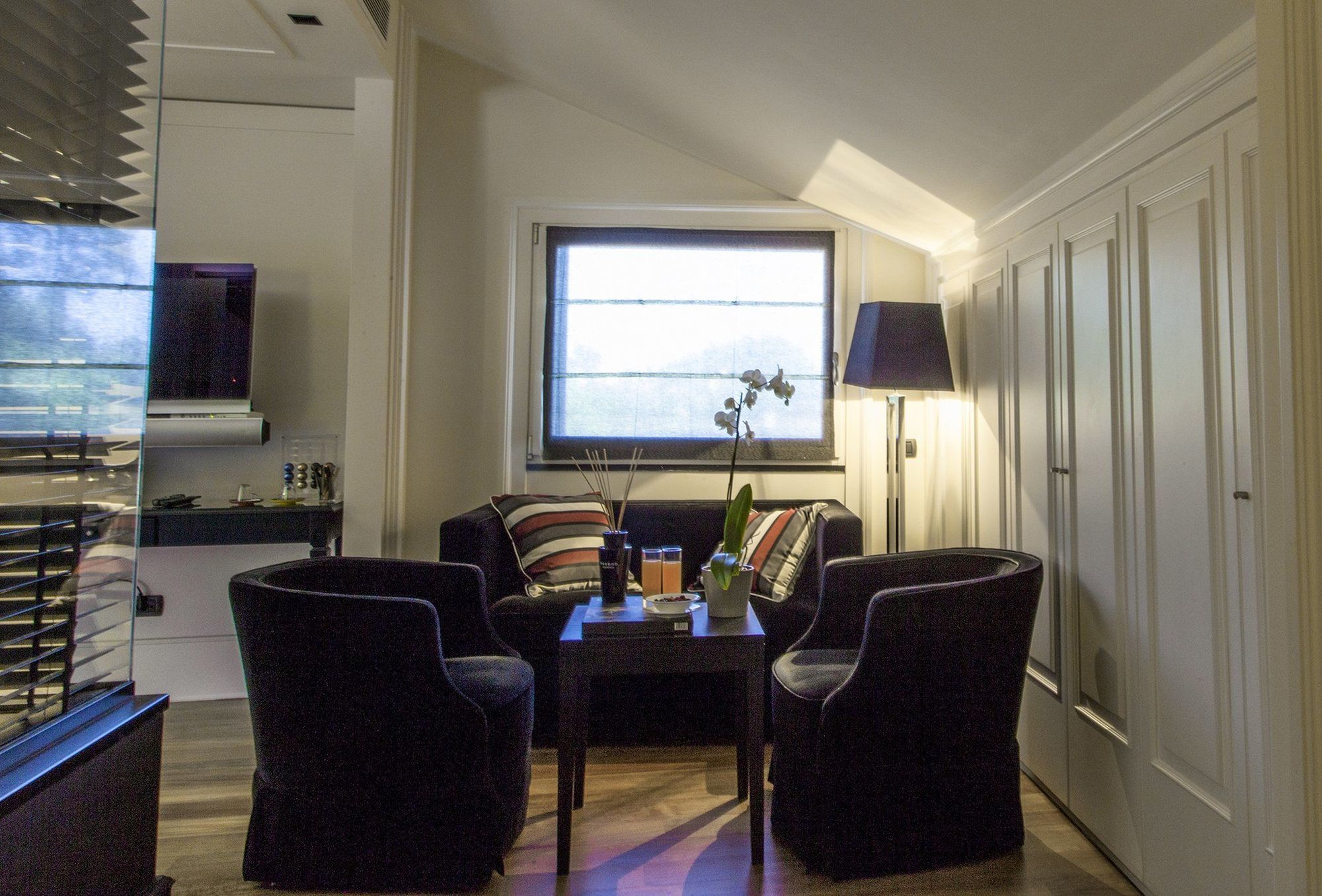 Hotel Eight
